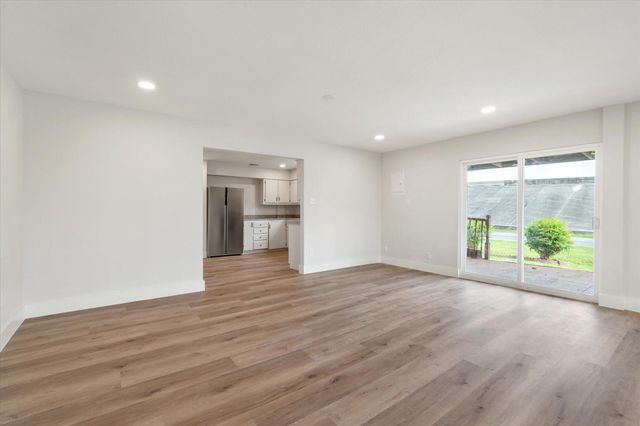 7104 Dallas Street 1, Baytown, TX 77521