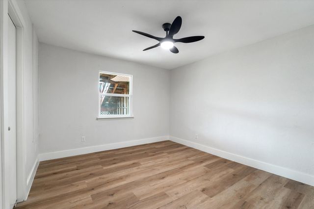 7104 Dallas Street 1, Baytown, TX 77521