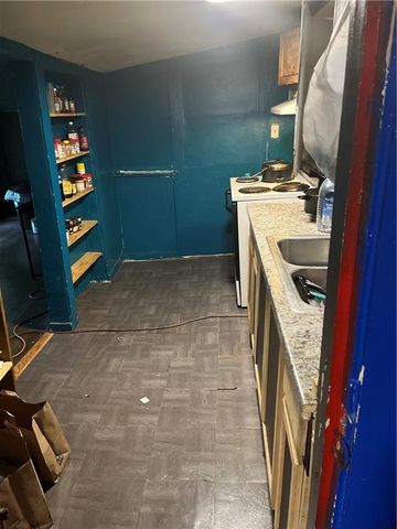 4135 Garfield Avenue, Kansas City, MO 64130