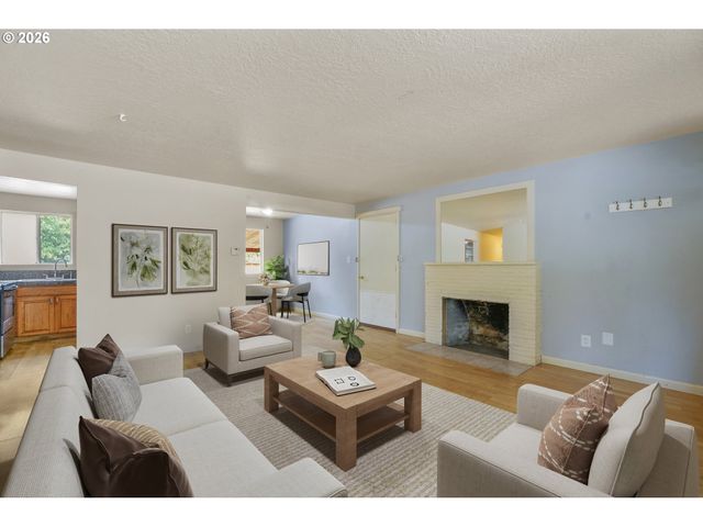215 Ne 167TH Pl, Portland, OR 97230