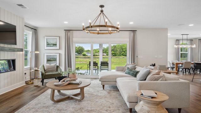 481 Cadbury Loop, Summerville, SC 29486