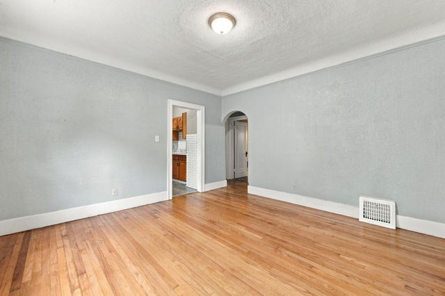 3366 Williams Street, Wayne, MI 48184
