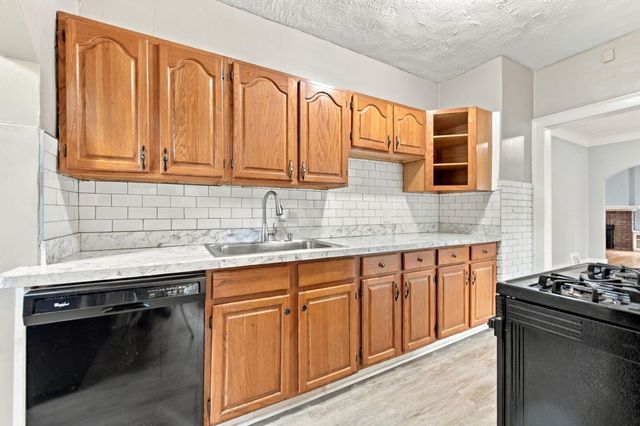 3366 Williams Street, Wayne, MI 48184