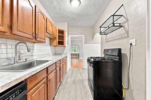 3366 Williams Street, Wayne, MI 48184