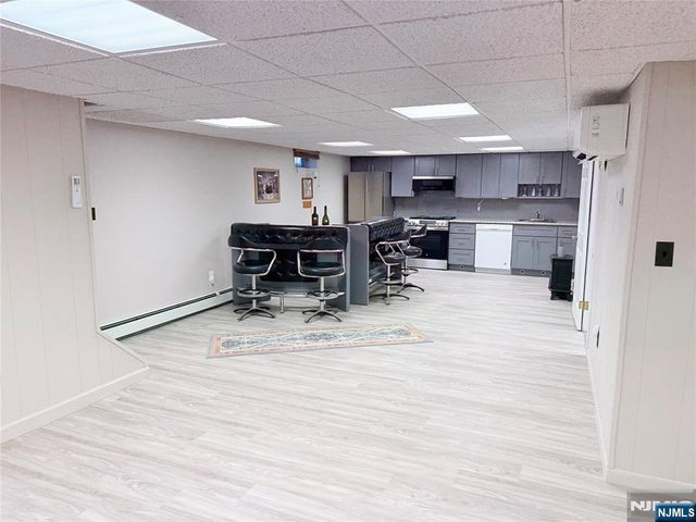 15 Ford Street, Lodi, NJ 07644