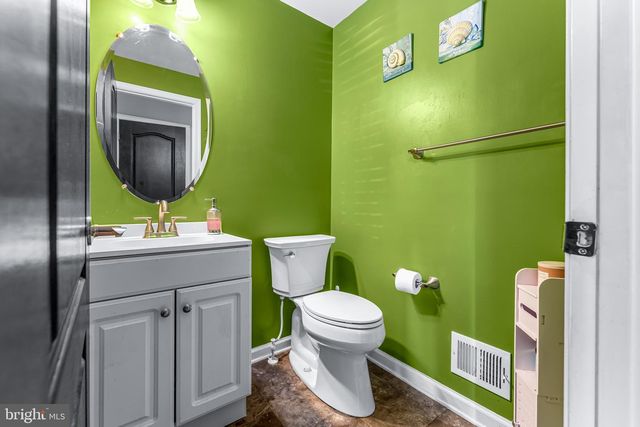 12206 HILLANTRAE DR, Clinton, MD 20735