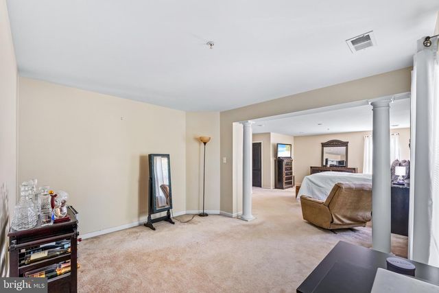 12206 HILLANTRAE DR, Clinton, MD 20735