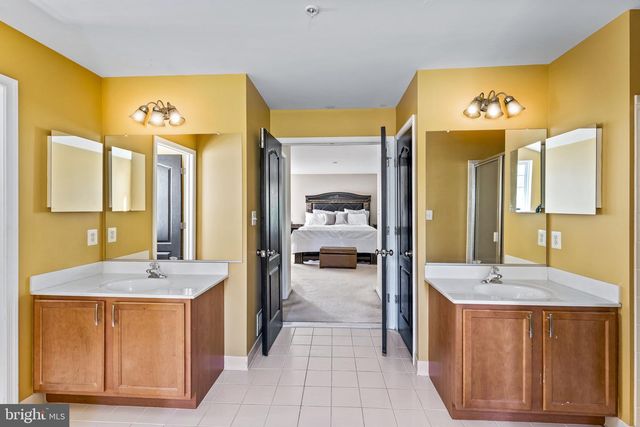 12206 HILLANTRAE DR, Clinton, MD 20735