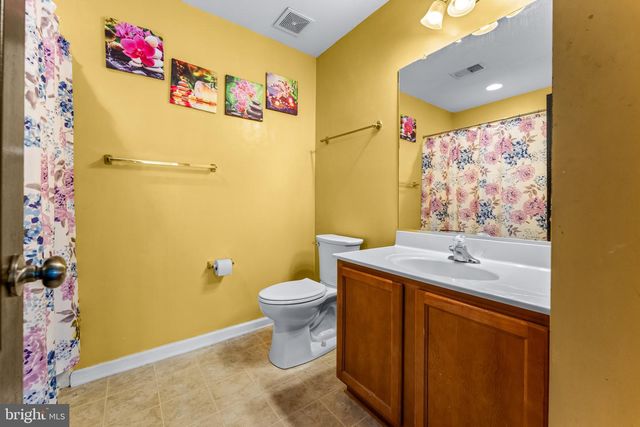 12206 HILLANTRAE DR, Clinton, MD 20735