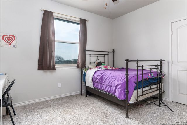 8400 West FM 140, Charlotte, TX 78011