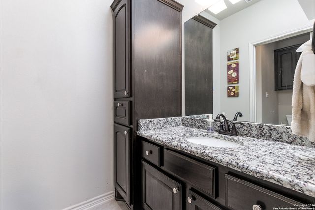 8400 West FM 140, Charlotte, TX 78011