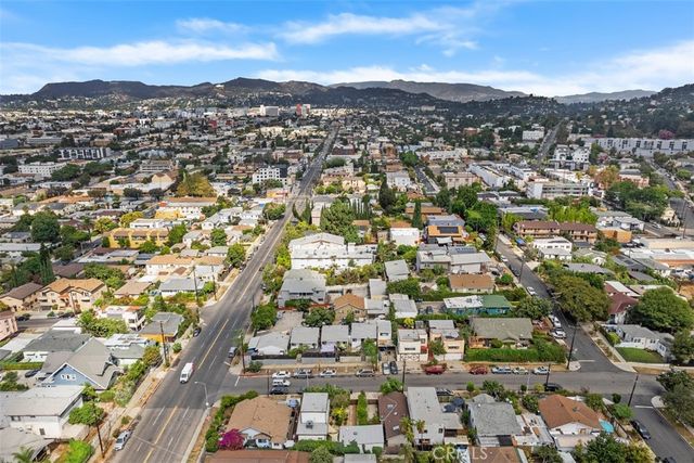 426 N Virgil Avenue, Los Angeles, CA 90004