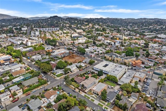 426 N Virgil Avenue, Los Angeles, CA 90004