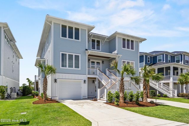 804 Waterstone Drive, Wilmington, NC 28411