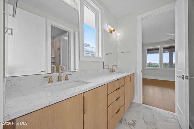 804 Waterstone Drive, Wilmington, NC 28411