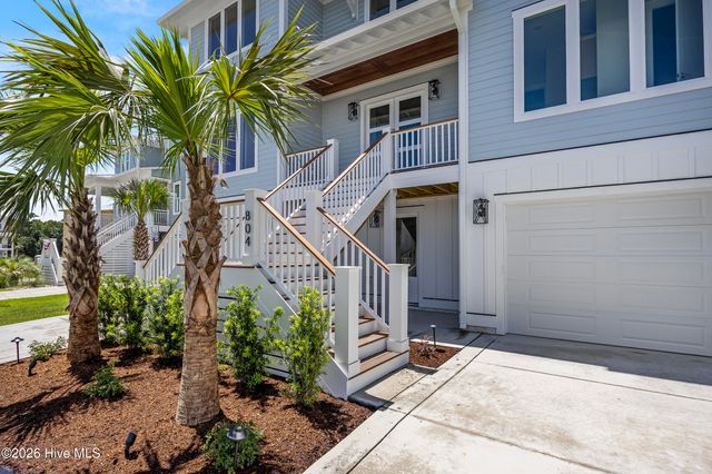 804 Waterstone Drive, Wilmington, NC 28411