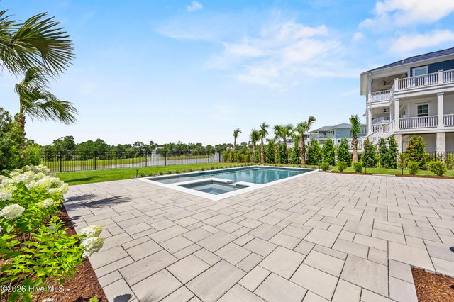 804 Waterstone Drive, Wilmington, NC 28411