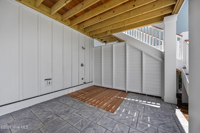 804 Waterstone Drive, Wilmington, NC 28411