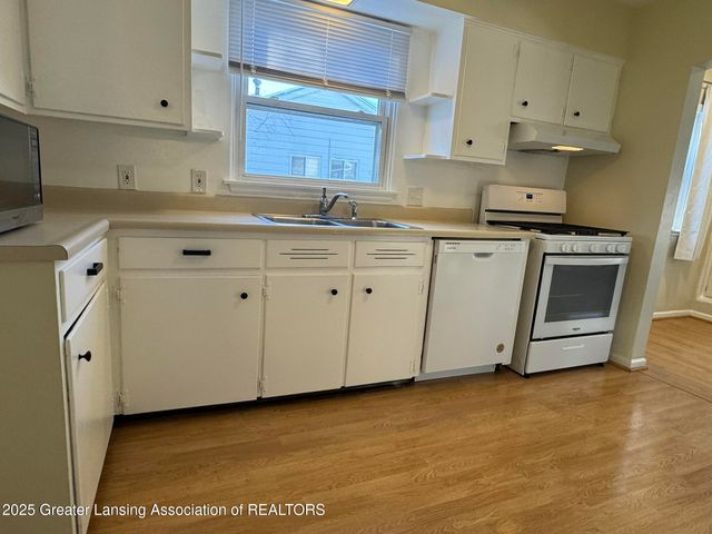 3437 Harold Street, Lansing, MI 48910