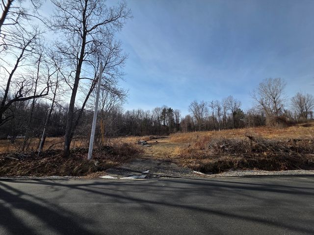 431 Coy Hill Rd, Warren, MA 01083