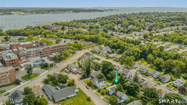 20 Sander Street, New London, CT 06320