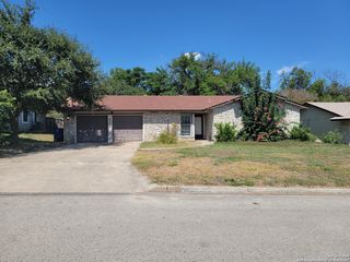 5711 Prentiss, San Antonio, TX 78240