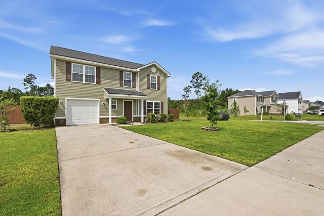 1834 Wiregrass Way, Hinesville, GA 31313