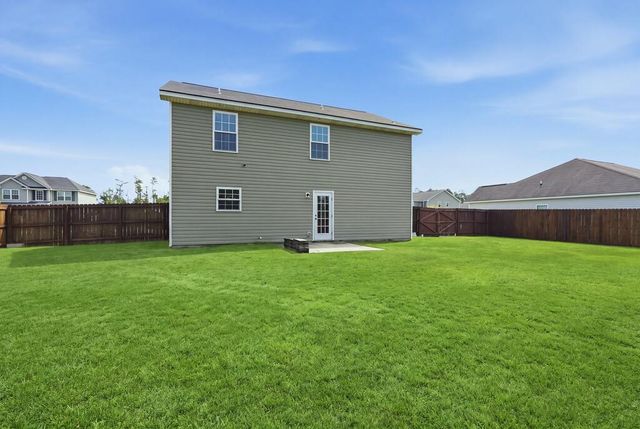 1834 Wiregrass Way, Hinesville, GA 31313