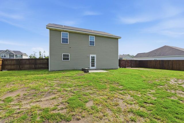 1834 Wiregrass Way, Hinesville, GA 31313