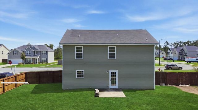 1834 Wiregrass Way, Hinesville, GA 31313
