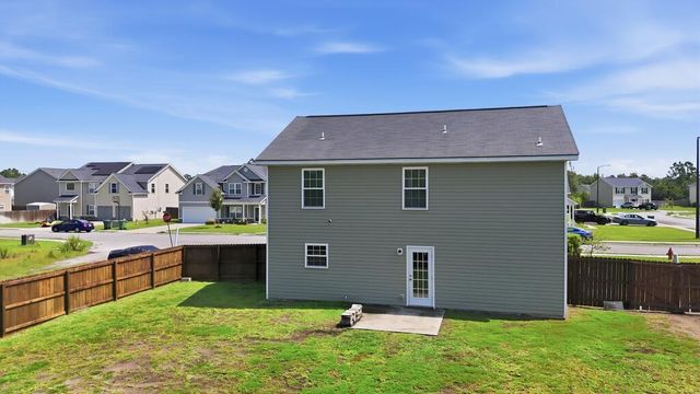 1834 Wiregrass Way, Hinesville, GA 31313