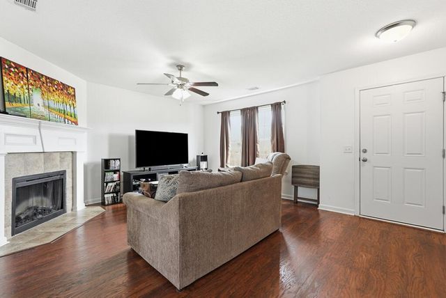 1834 Wiregrass Way, Hinesville, GA 31313