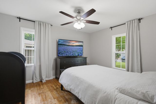 1413 N Wharton Street, Sherman, TX 75092