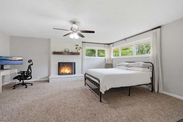 1413 N Wharton Street, Sherman, TX 75092