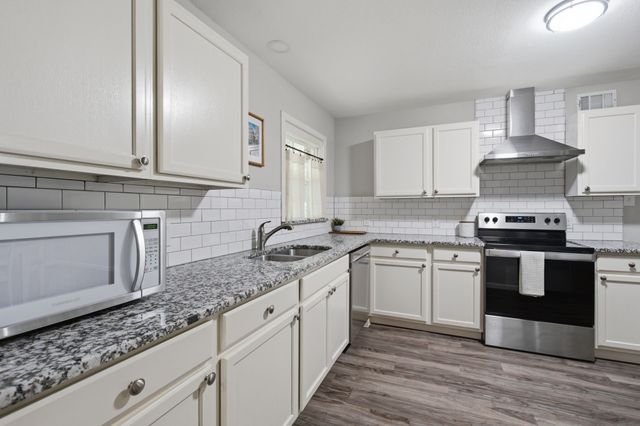 1413 N Wharton Street, Sherman, TX 75092
