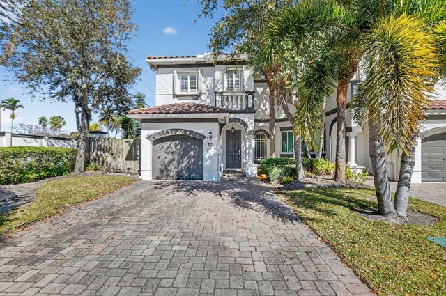 4040 Murano Bay Drive, Boynton Beach, FL 33435