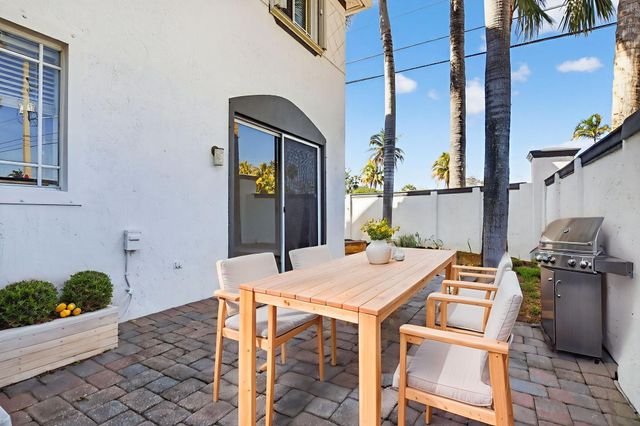 4040 Murano Bay Drive, Boynton Beach, FL 33435