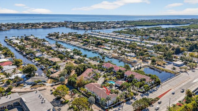 4040 Murano Bay Drive, Boynton Beach, FL 33435