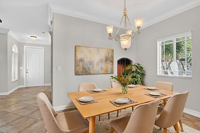 4040 Murano Bay Drive, Boynton Beach, FL 33435