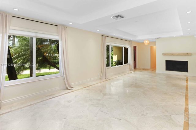 1030 Polk St, Hollywood, FL 33019