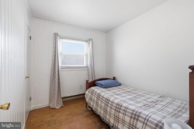 11 N MAPLE AVE, Ridgely, MD 21660