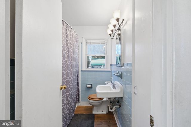 11 N MAPLE AVE, Ridgely, MD 21660