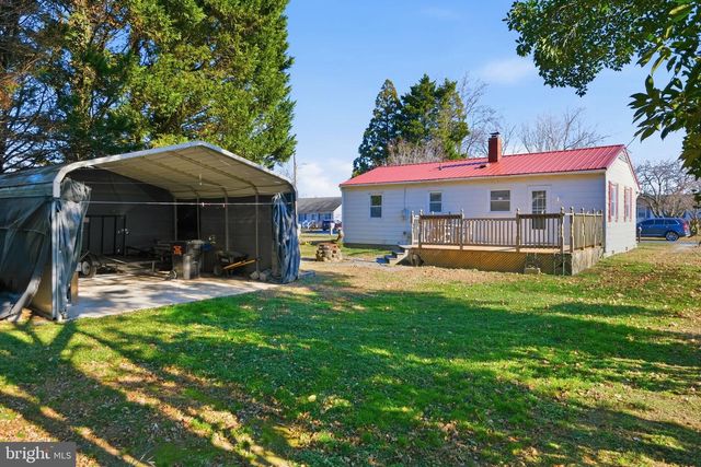 11 N MAPLE AVE, Ridgely, MD 21660