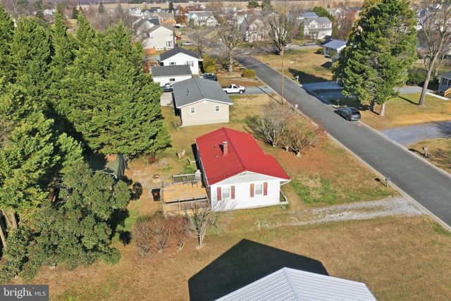 11 N MAPLE AVE, Ridgely, MD 21660