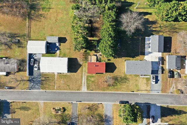 11 N MAPLE AVE, Ridgely, MD 21660