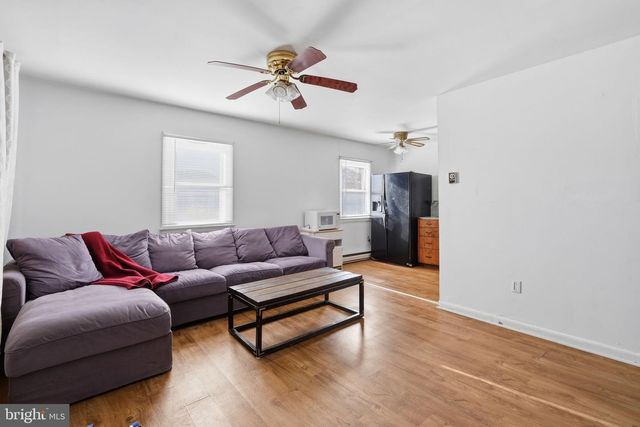 11 N MAPLE AVE, Ridgely, MD 21660