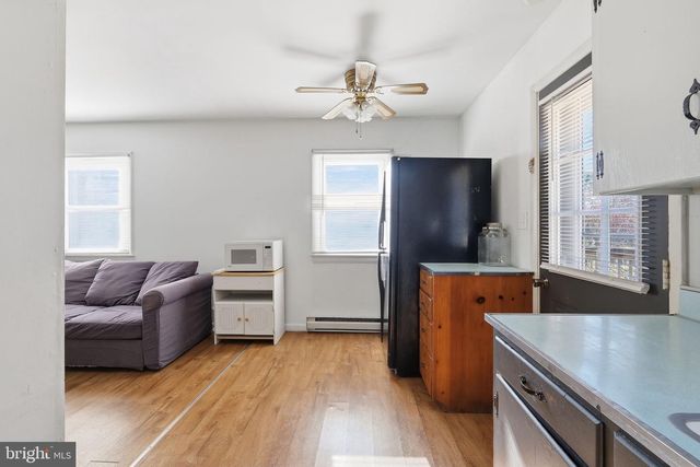 11 N MAPLE AVE, Ridgely, MD 21660