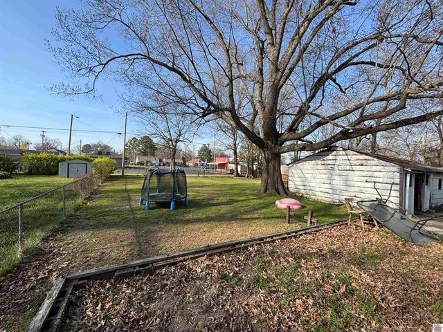 2607 Ohio 22, Pt 24, Paducah, KY 42003