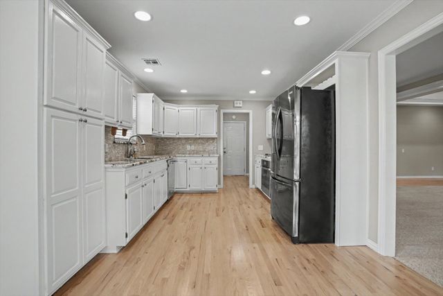 412 N Forest Ridge Boulevard, Broken Arrow, OK 74014