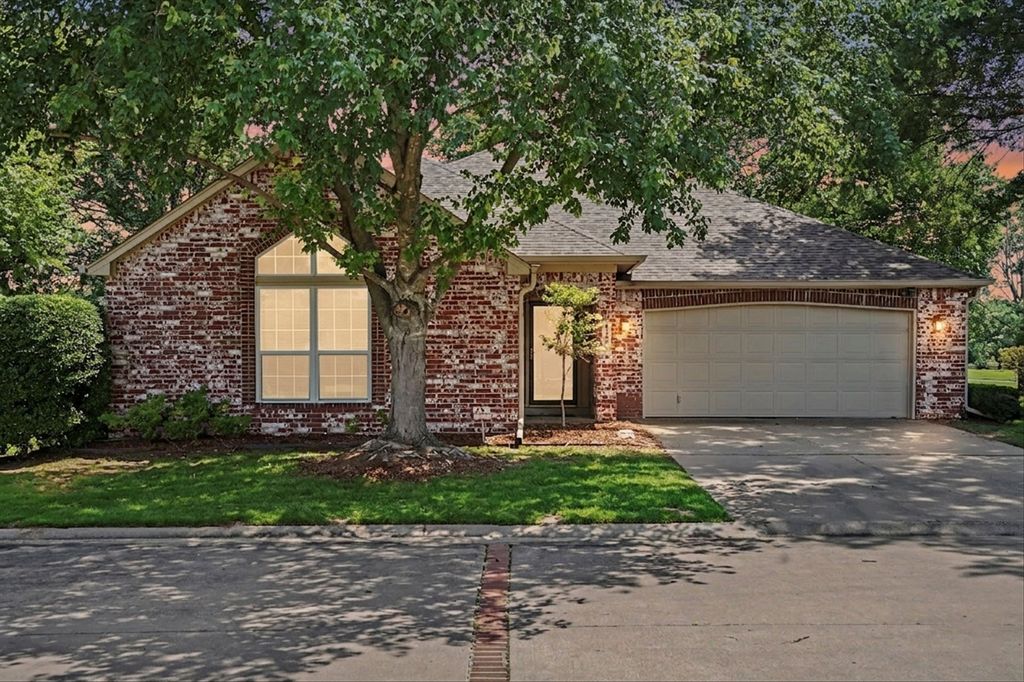 412 N Forest Ridge Boulevard, Broken Arrow, OK 74014